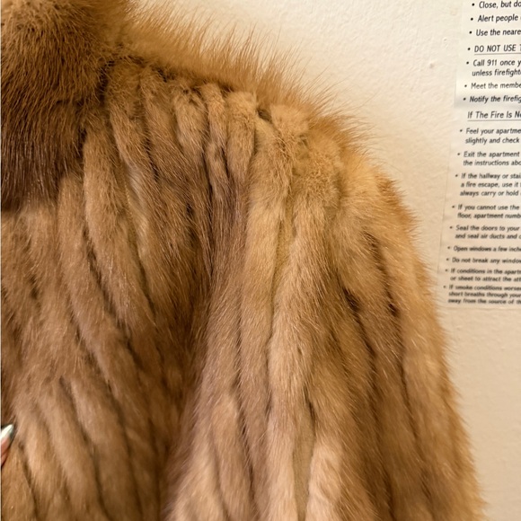 Luxurious genuine mink Tan Fur Jacket - Picture 7 of 9